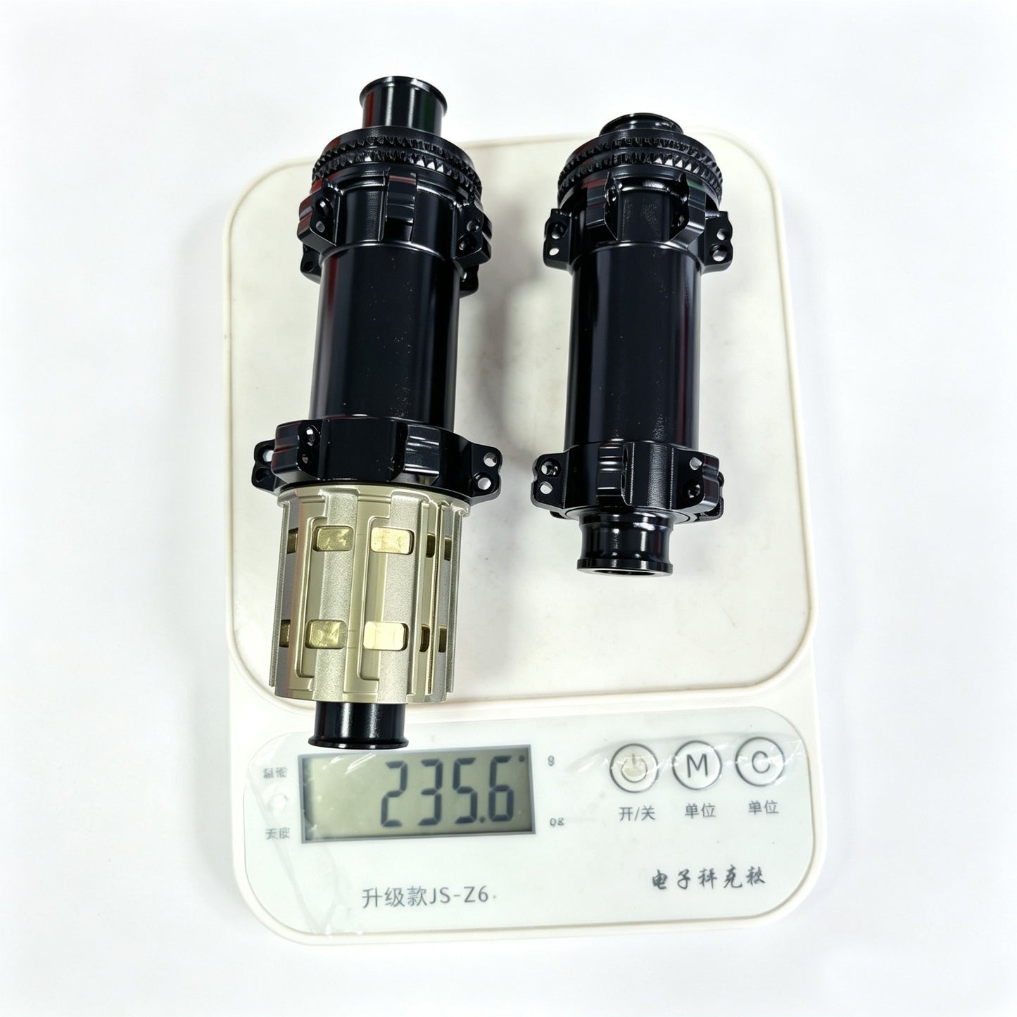 DFS R240 Hub (Steel Spoke)