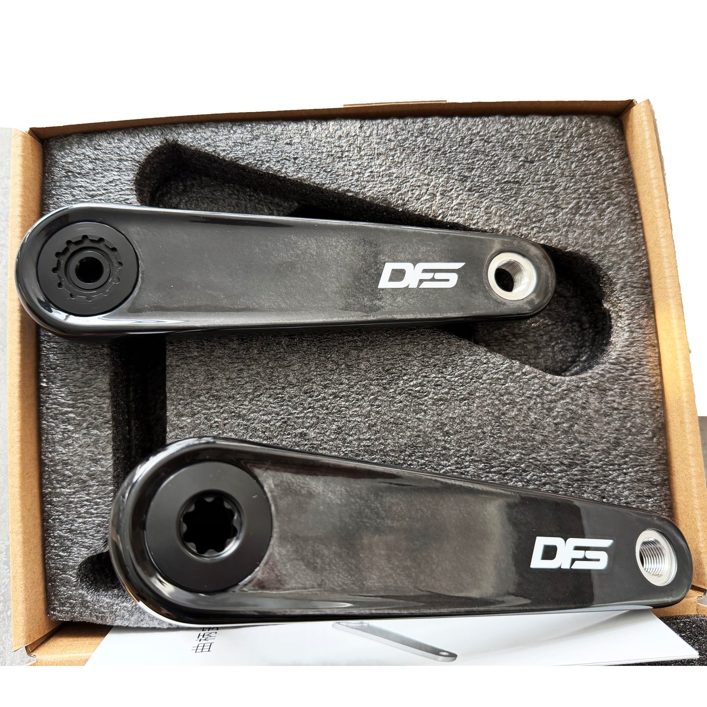 DFS CT1 Carbon Crankset - Titanium Spindle (290g)