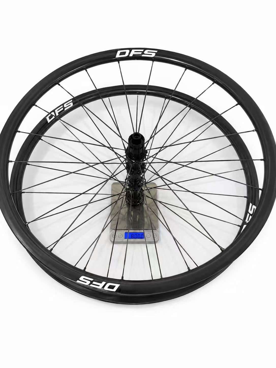 GHOST MAX Series | 28mm Ultra-Light Carbon Wheelset